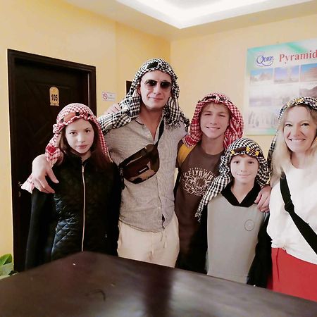 Queen Pyramids View Inn Kafret el-Gabal 外观 照片