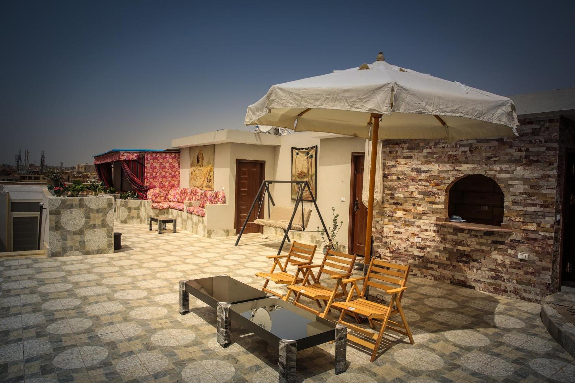 Queen Pyramids View Inn Kafret el-Gabal 外观 照片