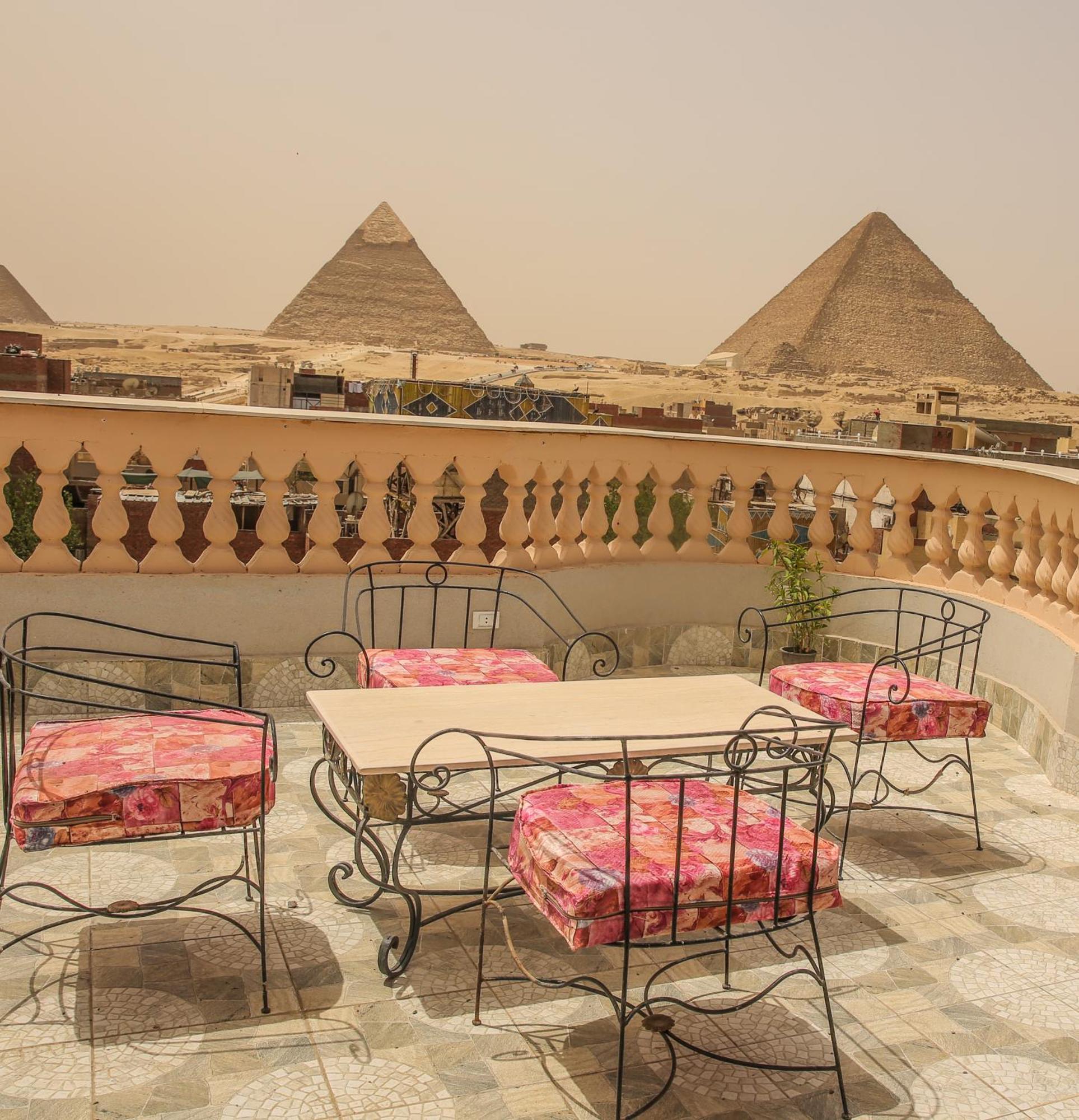 Queen Pyramids View Inn Kafret el-Gabal 外观 照片