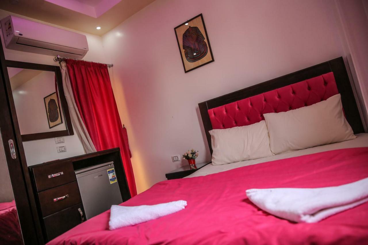 Queen Pyramids View Inn Kafret el-Gabal 外观 照片